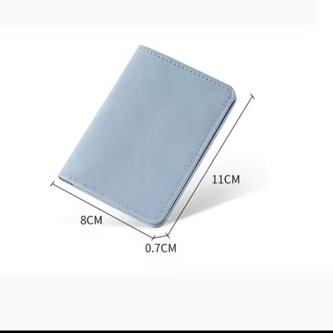 Slim Short Vertical Minimalist Cardholder Wallet for Men